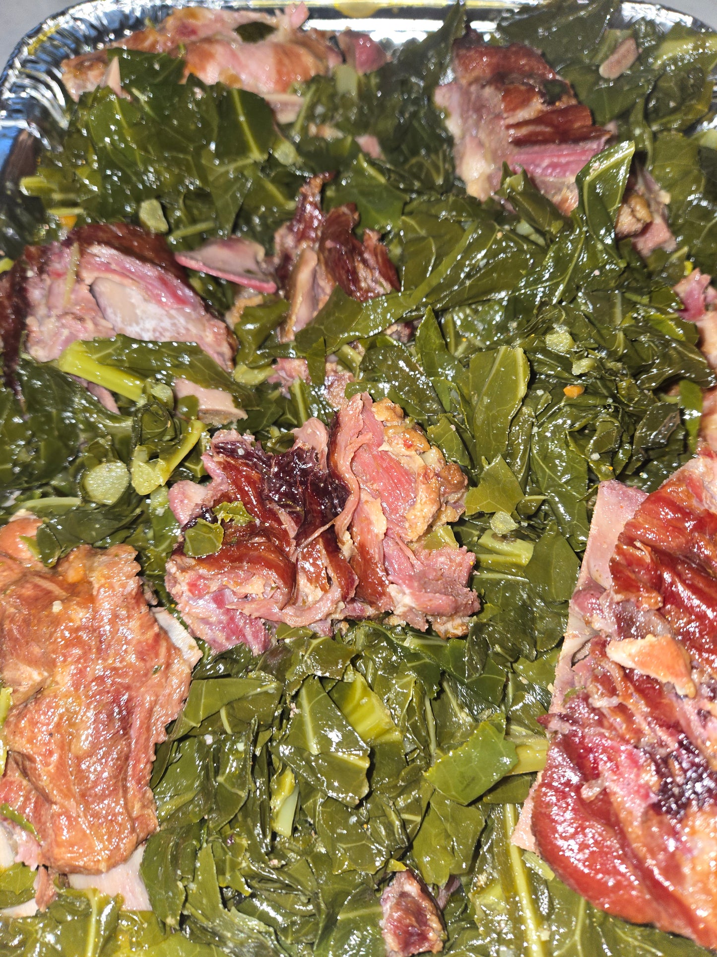 Collard Greens (with Smoked Neckbones/Pigtails, or Smoked Turkey, Long Pan)