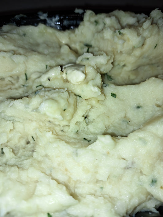 Homemade Mashed Potatoes (Original or Garlic)