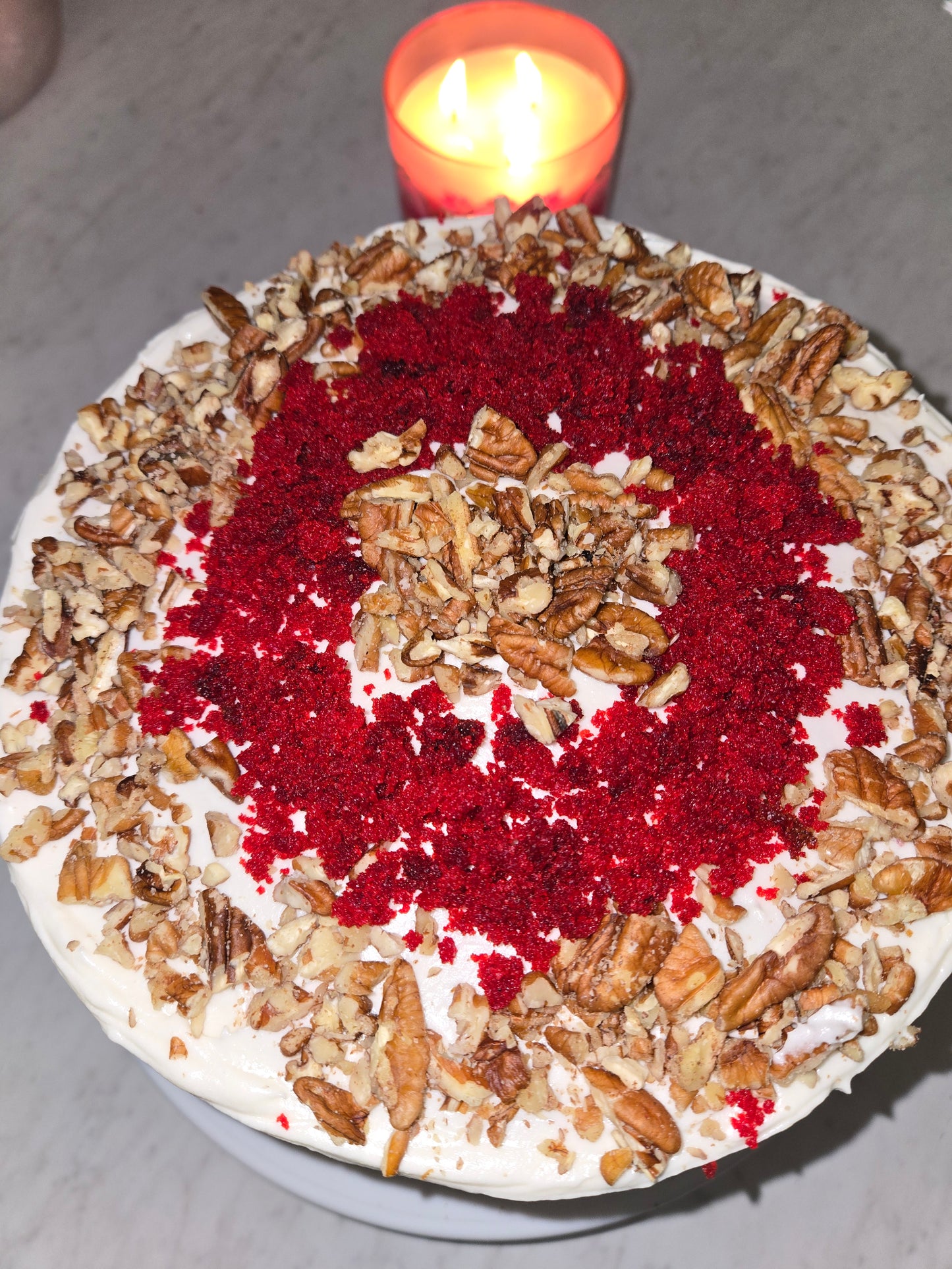 3-Layer Classic Red Velvet Cake (with nuts, 8 inch)