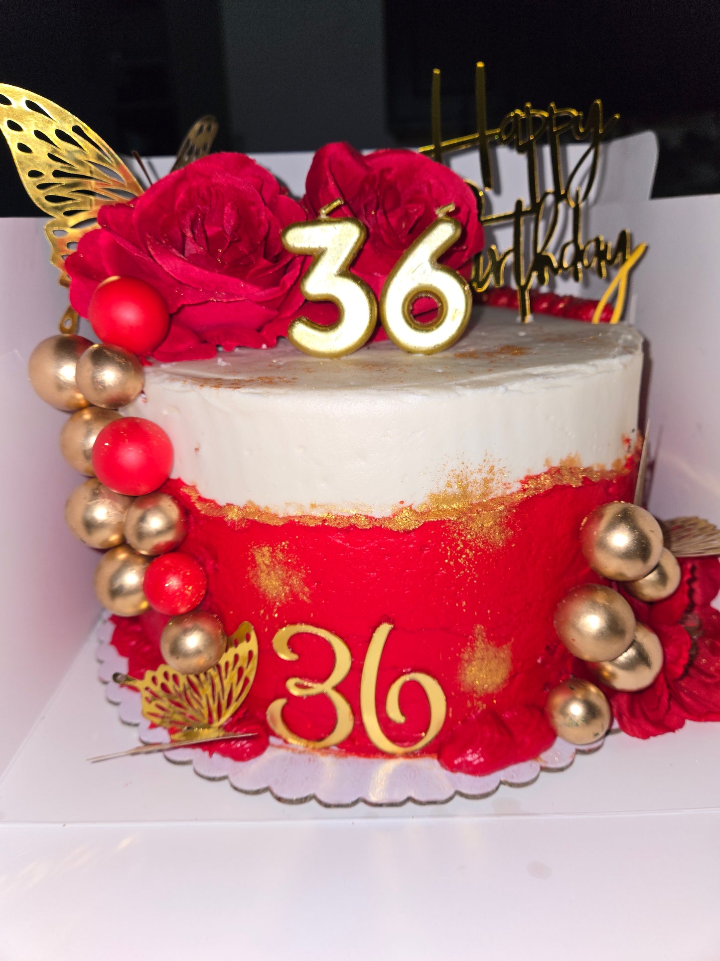 Red Velvet Cake (8 inch, no nuts)